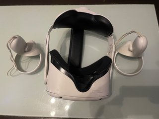Oculus / Meta Quest 2 64GB