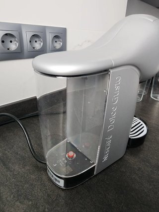 Cafetera Dolce Gusto Automática