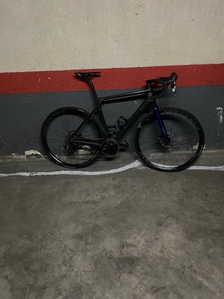 Bicicleta Carretera Canyon Negra