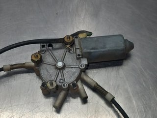 ELEVALUNAS TRASERO IZQUIERDO AUDI 100 BERLINA (44