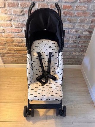 Silla de paseo Maclaren negra + funda de regalo