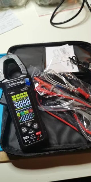Multimetro digital TS26A