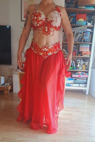 Traje Danza Vientre Rojo y Dorado