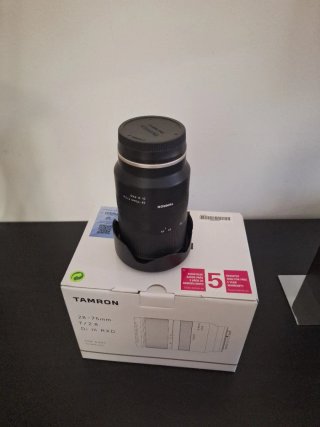 Tamron 28-75mm F2.8 Di III RXD para Sony