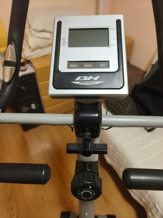 Bicicleta Estática BH Fitness
