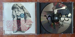 HOLE - Pretty on the Inside. Cd
