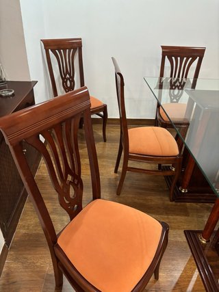 Mesa Comedor Cristal y 6 Sillas Madera