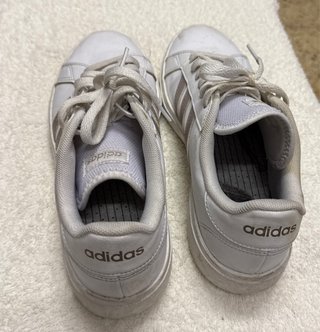 Zapatillas Adidas Talla 40 Blancas y Grises