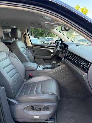 Volkswagen Touareg 3.0 tdi