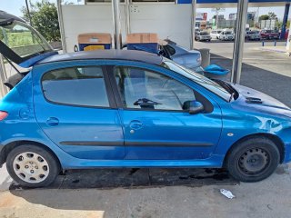 Peugeot 206 2004