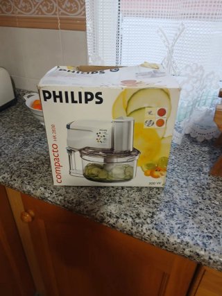 Picadora Philips Compacto HR 2830