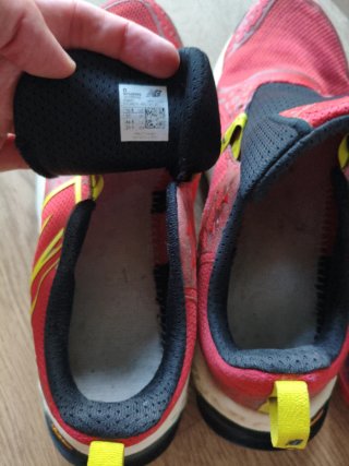 Lote Zapatillas Salomon y New Balance