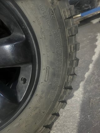 Llantas Nissan Patrol Y61 + Neumáticos