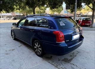 Toyota Avensis 2003