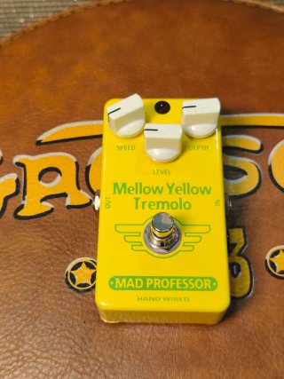 Mad Professor Mellow Yellow Tremolo Pedal