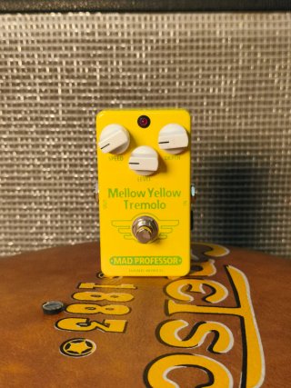 Mad Professor Mellow Yellow Tremolo Pedal