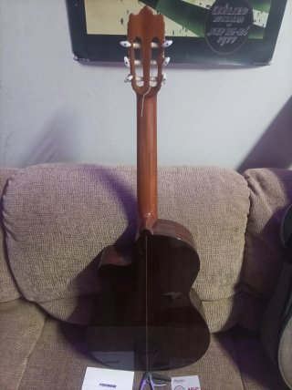 Guitarra Clásica Electrificada Alhambra 3C+funda.