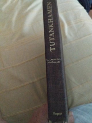 Libro Tutankhamen, vida y muerte de un faraón