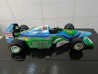 Benetton Ford B194 Schumacher 1:18