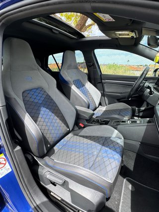 Volkswagen Golf 8R