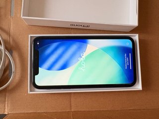 iPhone 11 128GB Negro