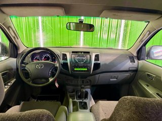 Toyota Hilux 2011