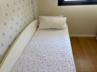 Práctica cama nido blanca de 90 cm