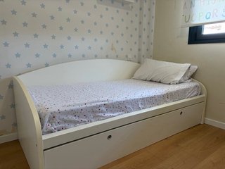 Práctica cama nido blanca de 90 cm