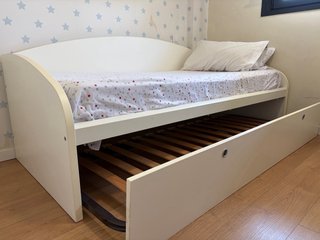 Práctica cama nido blanca de 90 cm