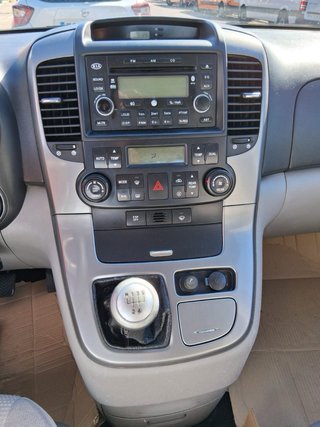 KIA Carnival 2006 7 PLAZAS