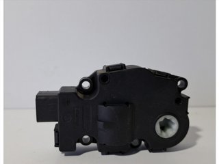MOTOR APERTURA TRAMPILLAS CLIMATIZADOR EFB331 761
