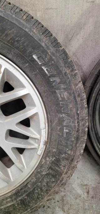 Llantas y neumaticos jeep wj