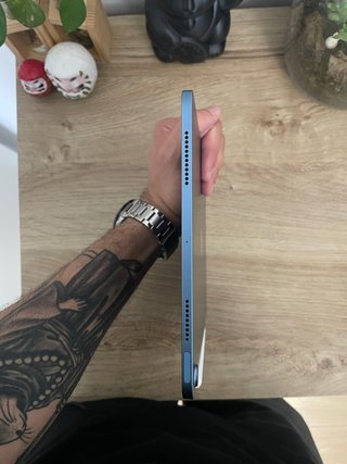 iPad Air 5 M1 Azul 64GB con apple pencil.