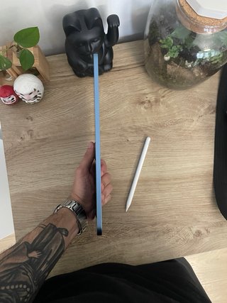 iPad Air 5 M1 Azul 64GB con apple pencil.
