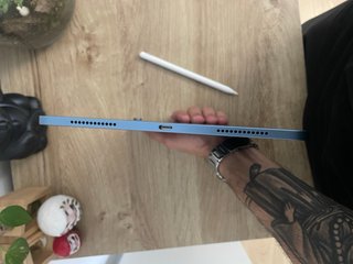 iPad Air 5 M1 Azul 64GB con apple pencil.