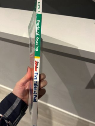 Sin usar. Libro lectura infantil Disney en inglés