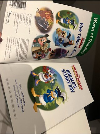 Sin usar. Libro lectura infantil Disney en inglés
