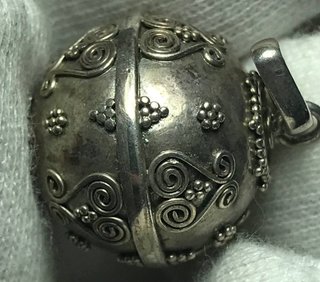 Colgante Plata Ley Llamador Ángeles Y Dos Pesetas