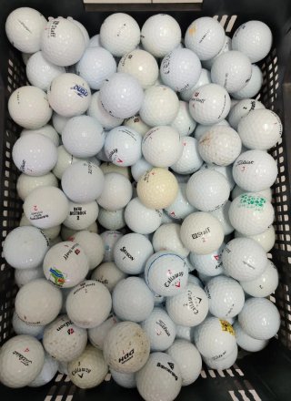 Lote 150 pelotas de golf variadas 1
