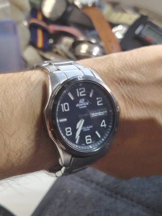 Casio Edifice EF-132 Reloj de Pulsera