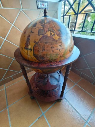 Botellero Globo Terráqueo