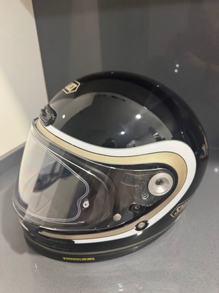 Casco Shoei Glamster 06 Negro y dorado Talla L