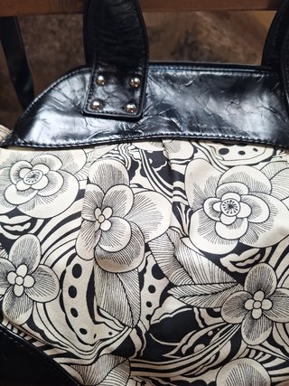 Bolso vintage mujer flores negro y beige