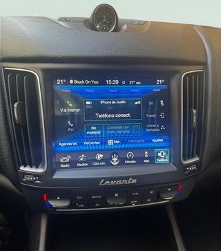 Maserati Levante V6 275 HP D AWD