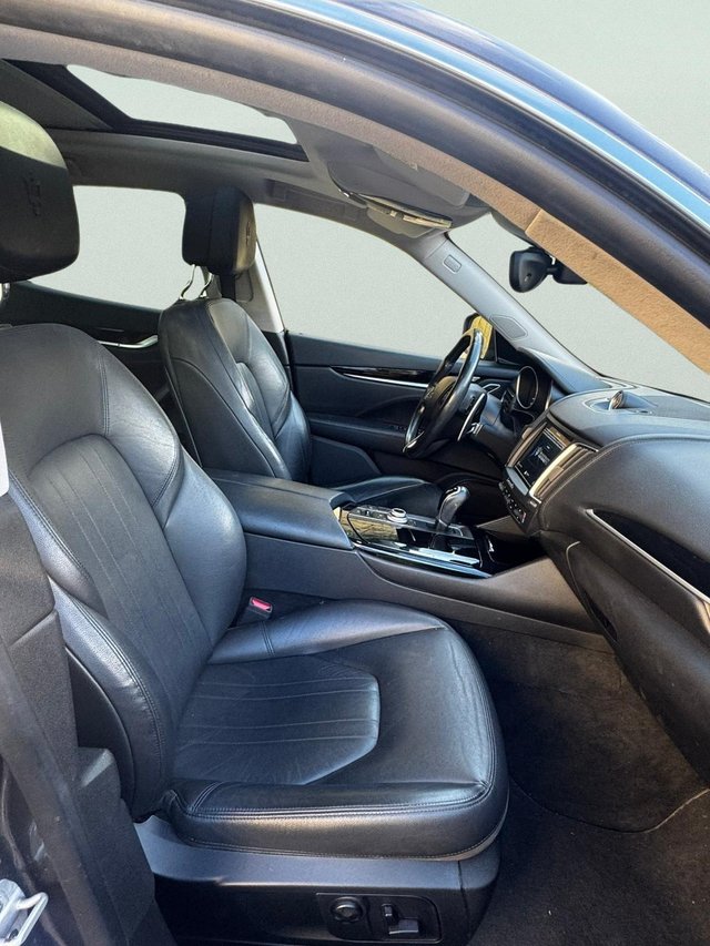Maserati Levante V6 275 HP D AWD