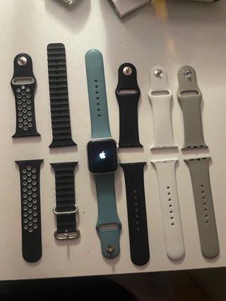 Apple Watch Series 6 + Cargador