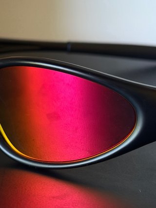 Gafas de Sol Oakley Negras y Rojas