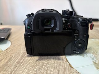 Panasonic GH4 + Objetivo 25mm f/1.7