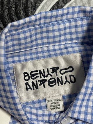 Camisa Bad Bunny Zara Talla XS