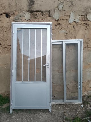 Puerta y ventana de aluminio